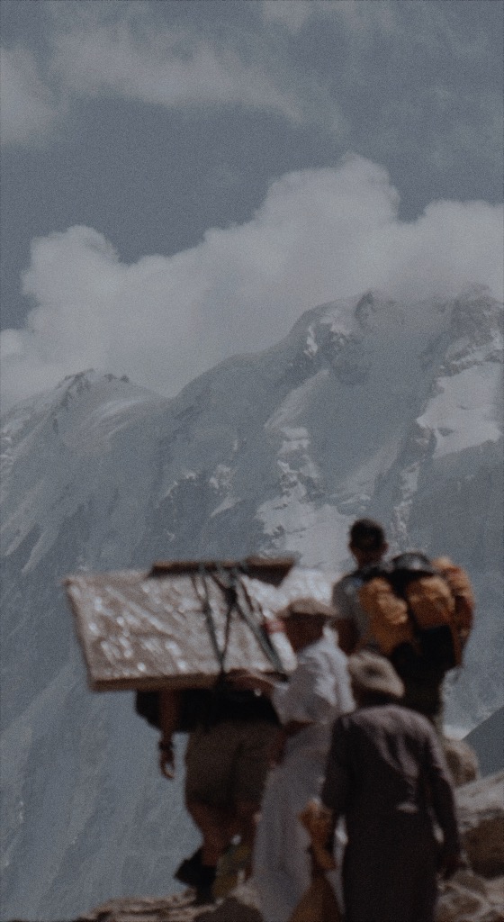 Fotograma del Documental Anwar